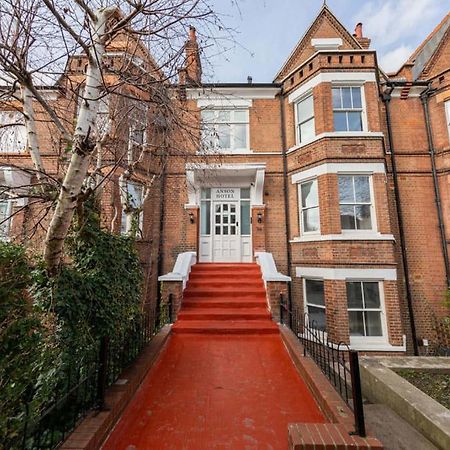 Victorian Beauty With Private Toilet And Shower Near Tube Station London Kültér fotó