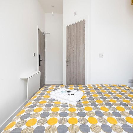 Victorian Beauty With Private Toilet And Shower Near Tube Station London Kültér fotó