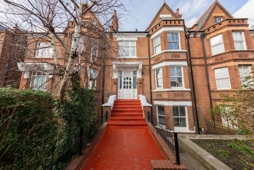 Victorian Beauty With Private Toilet And Shower Near Tube Station London Kültér fotó